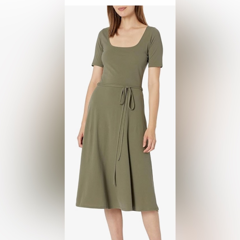 Vince short sleeve square neck dress NWT size small
